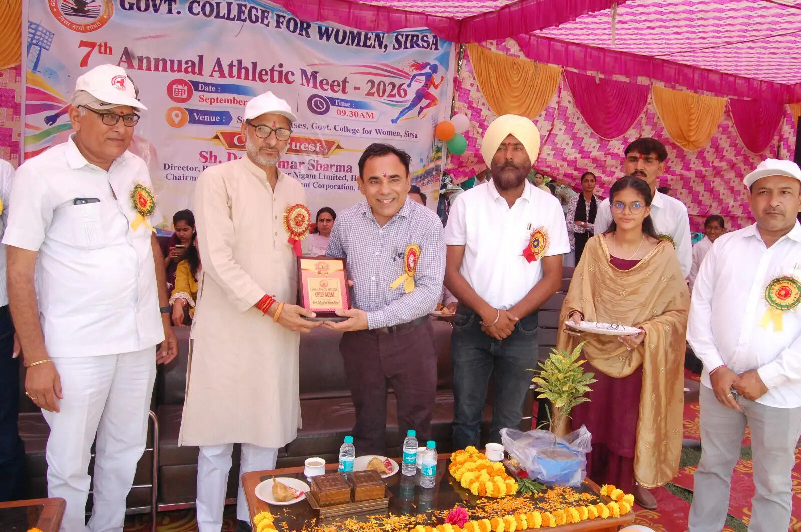राजकीय महिला महाविद्यालय में सातवीं वार्षिक खेलकूद प्रतियोगिता का आयोजन 100, 200 व 400 मीटर दौड़ सहित विभिन्न स्पर्धाओं में छात्राओं ने दिखाया दमखम, खेलों के साथ स्वरोजगार को अपनाने का आह्वान