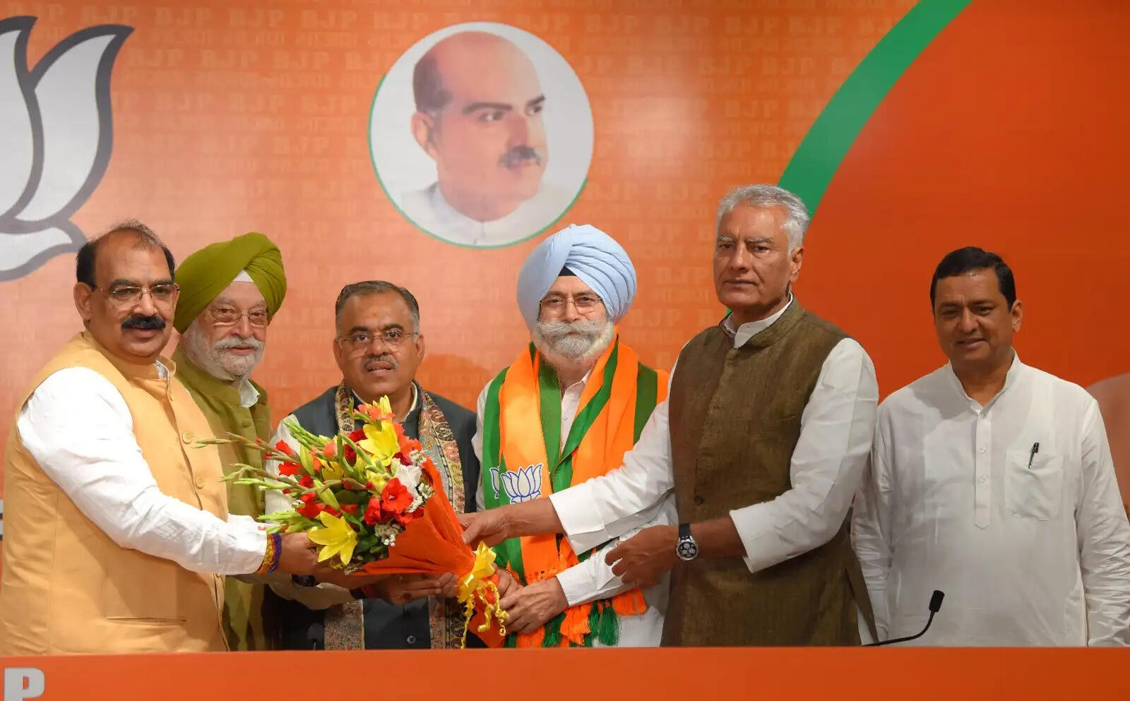 &nbsp;&nbsp;सिख विरोधी दंगा पीड़ितों के वकील सरदार एच.एस. फूलका भाजपा में शामिल