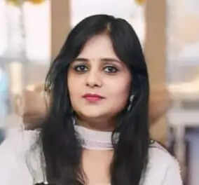 &nbsp;&nbsp;फैशन और साइकोलॉजी: पहनावे का हमारे मन पर प्रभाव