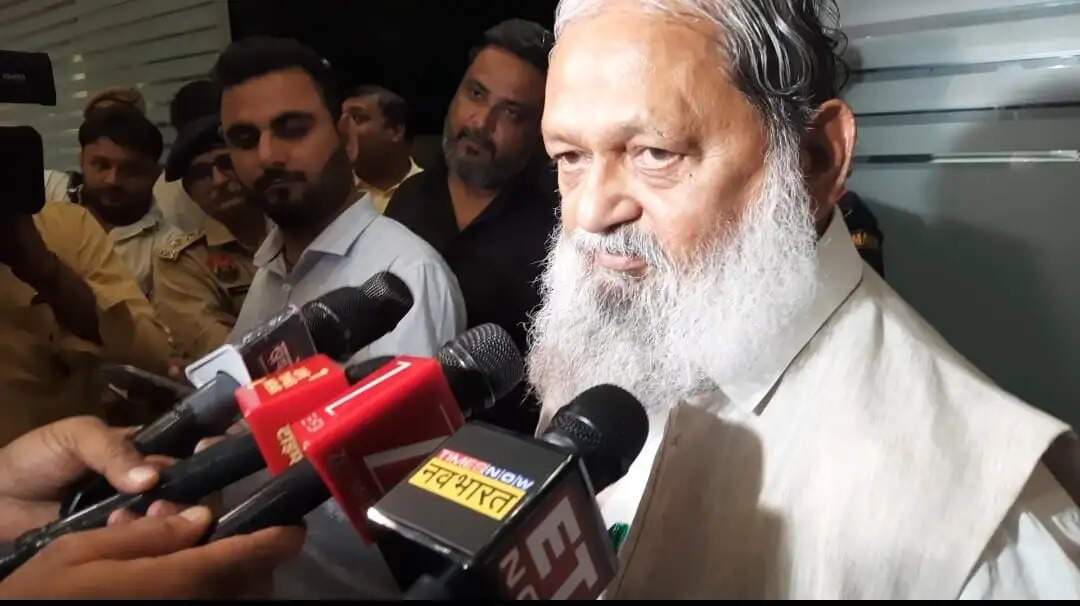 समानांतर बिजली लाइसेंस के विरोध में सरकार और कर्मचारी एकजुट: ऊर्जा मंत्री अनिल विज