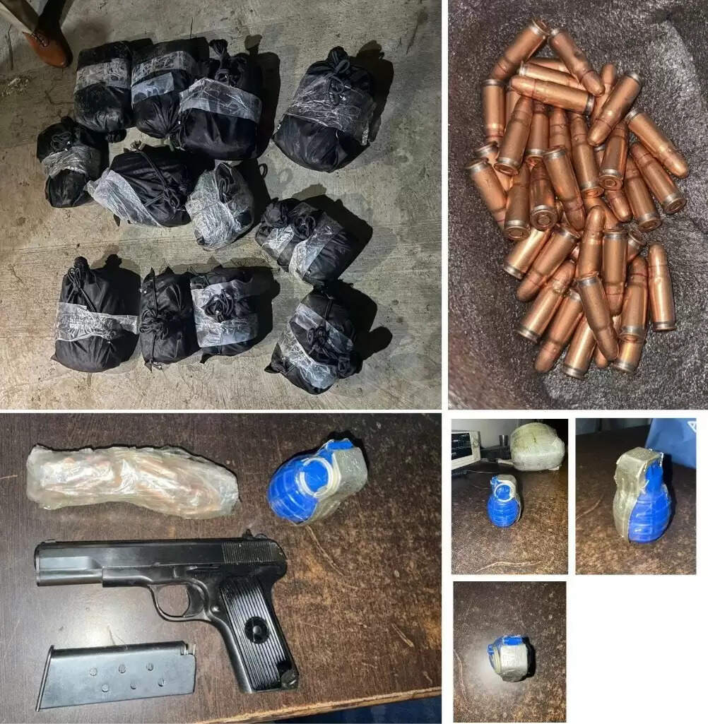 अमृतसर में करोड़ों की हेरोइन, चार हैंड ग्रेनेड व पिस्तौल समेत दो गिरफ्तार