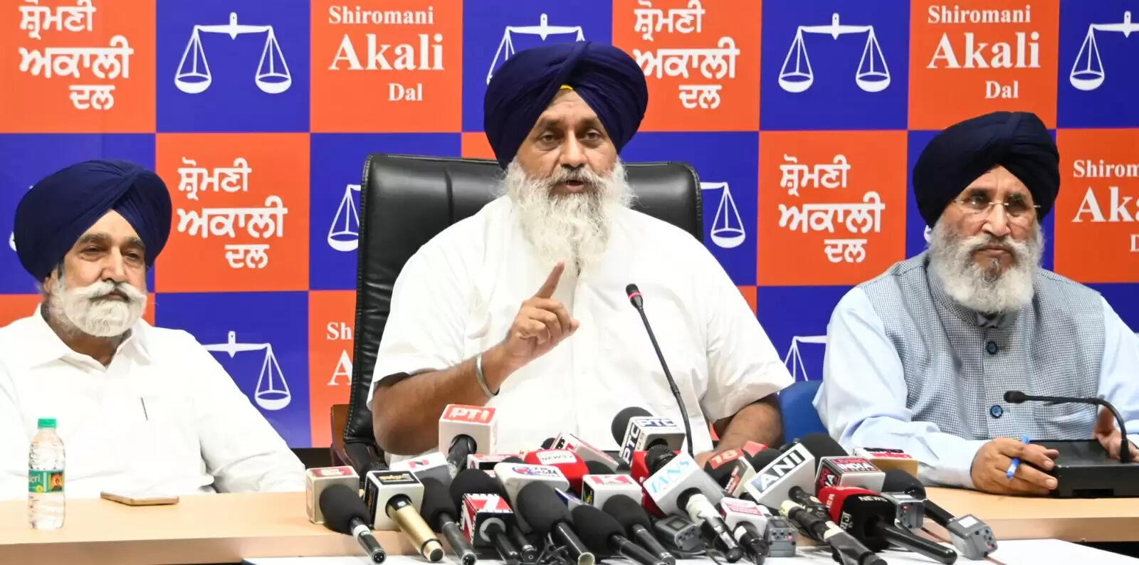 लैंड&nbsp;पूलिंग&nbsp;के&nbsp;खिलाफ&nbsp;अकाली&nbsp;दल&nbsp;एक सितंबर से शुरू&nbsp;करेगा&nbsp;अनिश्चितकालीन आंदोलन&nbsp;