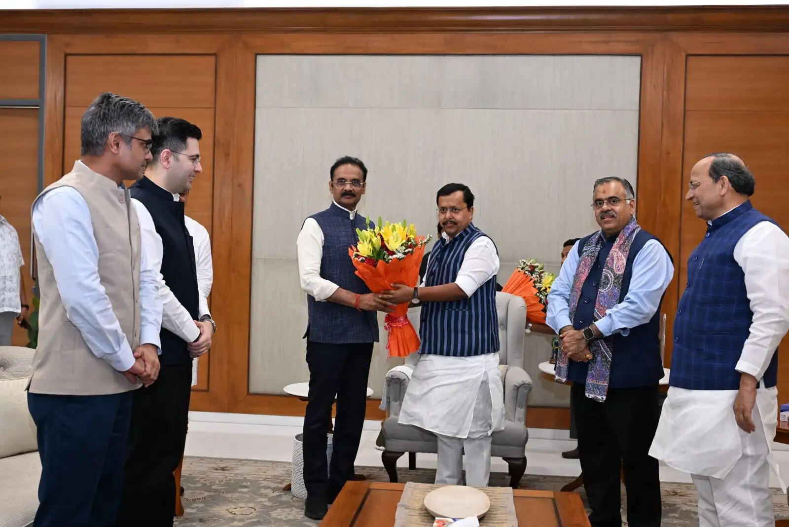 &nbsp;राघव चड्डा समेत आआपा के तीन सांसदों का नितिन नवीन ने किया स्वागत