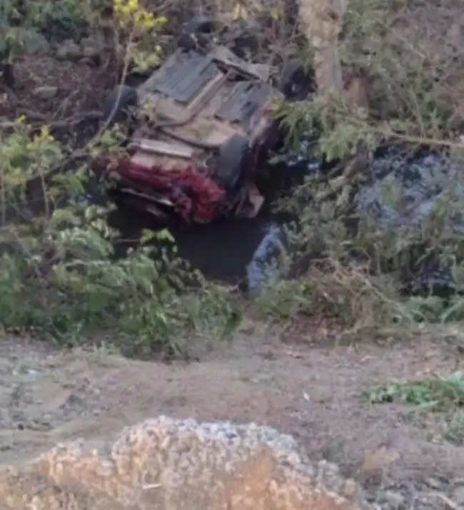  नांदेड़ में तेज रफ्तार वाहन पुल से नीचे गिरा, 5 लोगों की मौके पर मौत