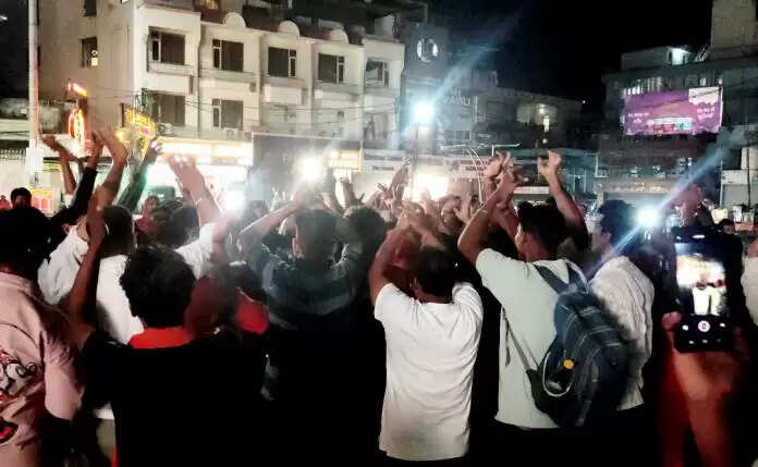 &nbsp;माता वैष्णो देवी की यात्रा फिर से शुरू, श्रद्धालुओं में जबर्दस्त उत्साह, विनाशकारी भूस्खलन के कारण 22 दिनों तक रही स्थगित