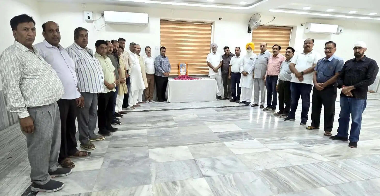 &nbsp;&nbsp;शहीद-ए-आजम स. भगत सिंह के जन्म दिवस पर उन्हें श्रद्धांजलि अर्पित की