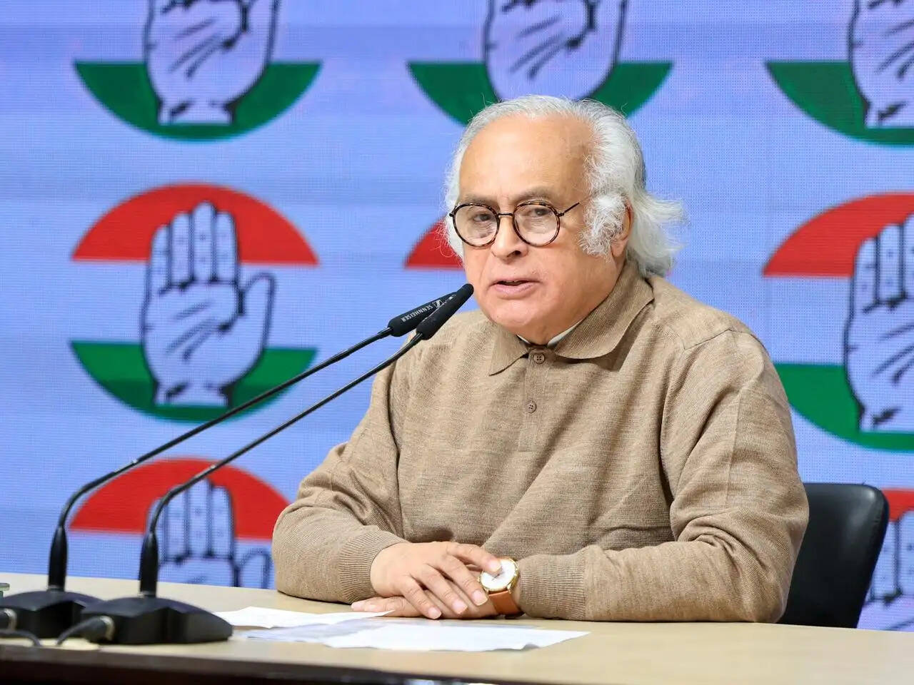 &nbsp;&nbsp;गुवाहाटी हाईकोर्ट के फैसले के बाद कांग्रेेस ने कहा, पूरी पार्टी खेड़ा के साथ, सुप्रीम कोर्ट जाने की तैयारी