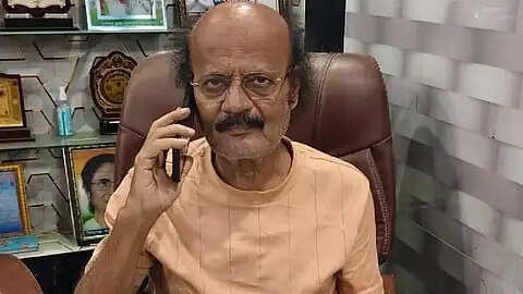 नंदीग्राम के बाद अब रेजीनगर से भी ममता बनर्जी के उम्मीदवार ने लिया नाम वापस