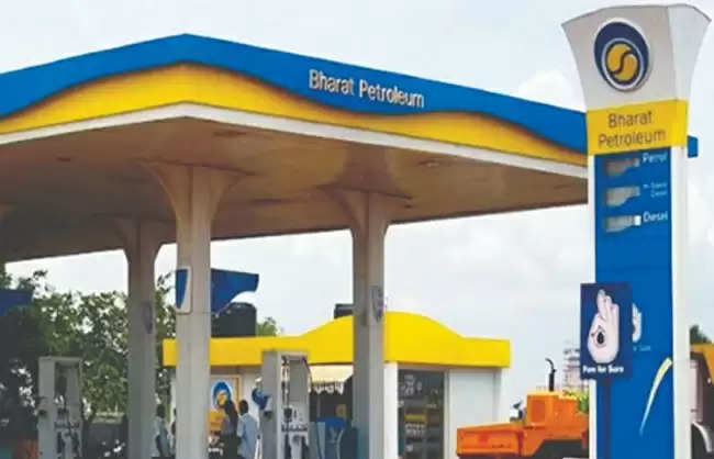  देशभर में सस्ता हुआ पेट्रोल-डीजल, राजस्थान में पेट्रोल 5.30 रुपये सस्ता