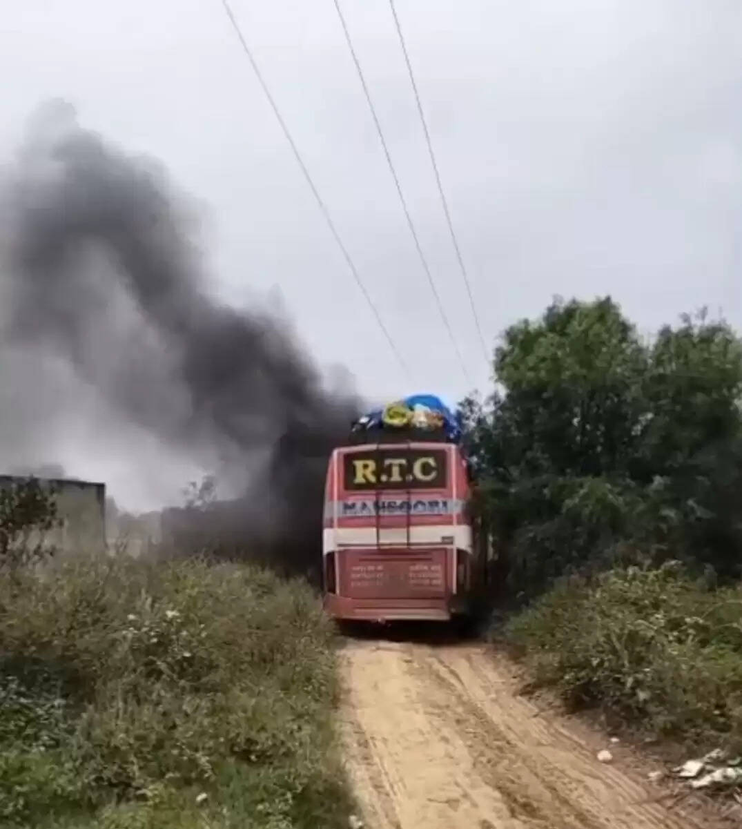 राजस्थान में हाईटेंशन लाइन को छूने से बस में दौड़ा करंट, तीन मजदूरों की मौत