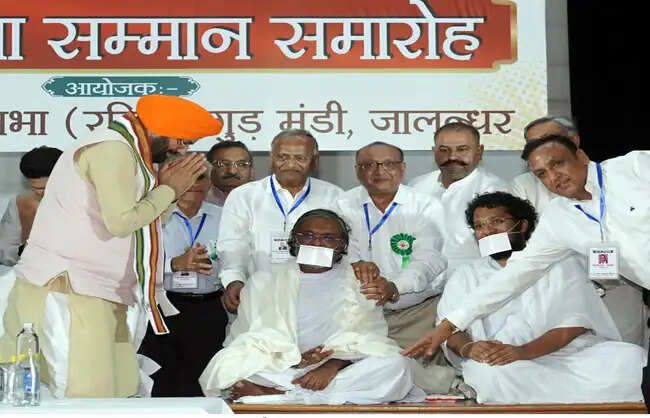 &nbsp;नशा मुक्त,&nbsp;शिक्षित समाज के साथ व्यवस्था परिवर्तन एवं राष्ट्र निर्माण का लें संकल्प:नायब सिंह सैनी