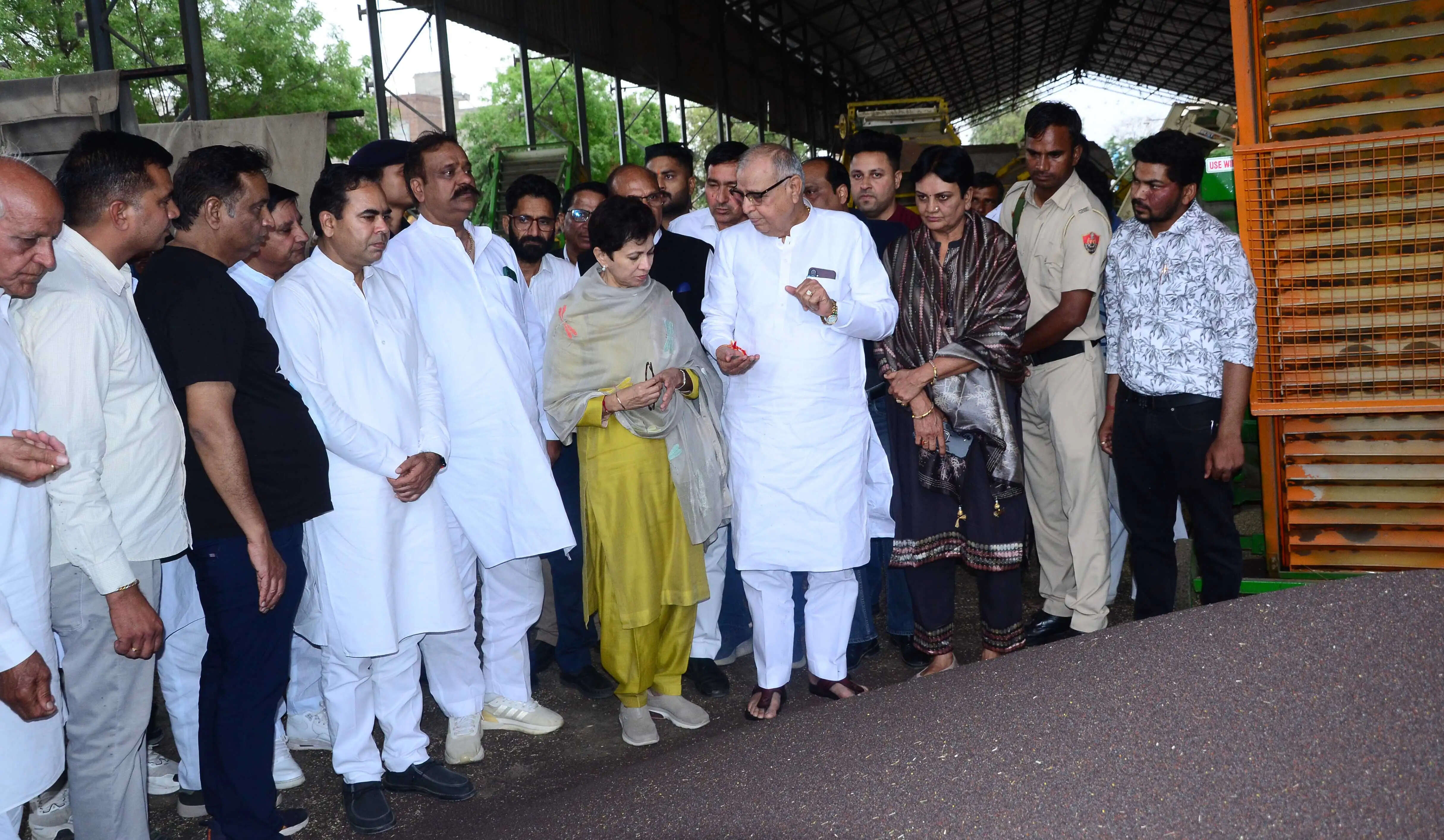 किसानों को उचित मुआवजा