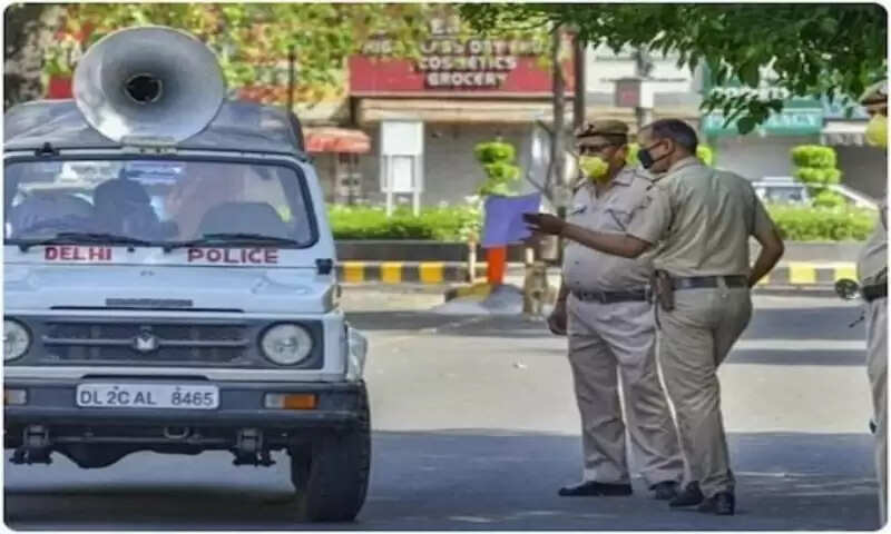 मोदी के खिलाफ पोस्टर लगाने पर 100 केस दर्ज&nbsp;