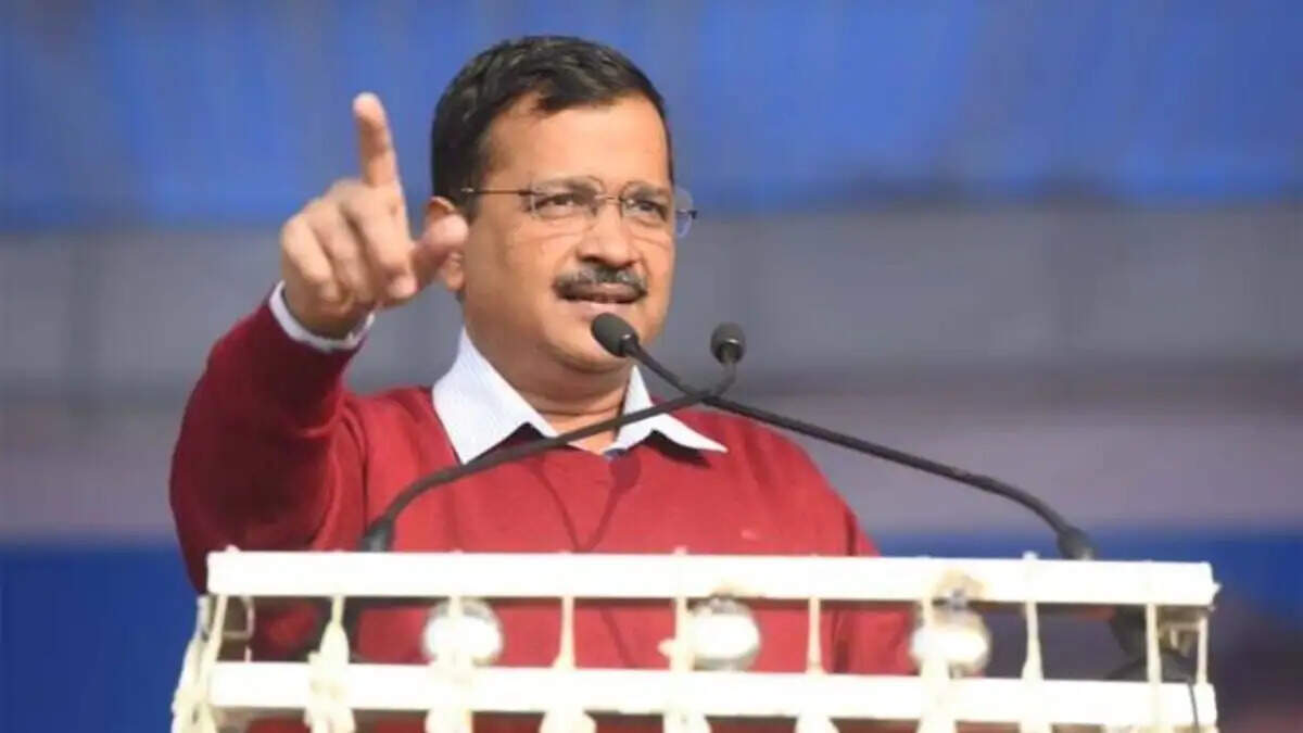 एमसीडी में भी केजरीवाल, आप की झाड़ू से साफ हो गई बीजेपी